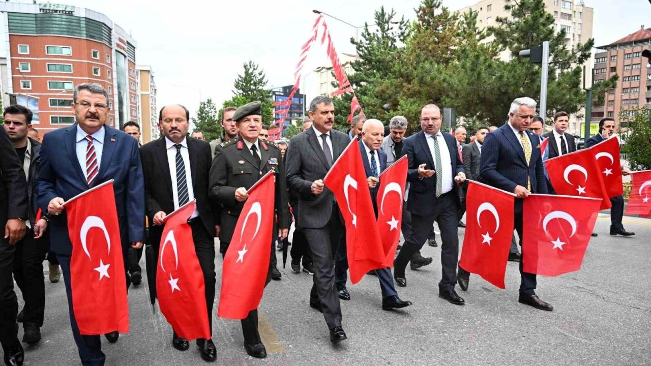 Atatürk’ün Erzurum’a gelişinin 106. yıl dönümü törenle kutlandı