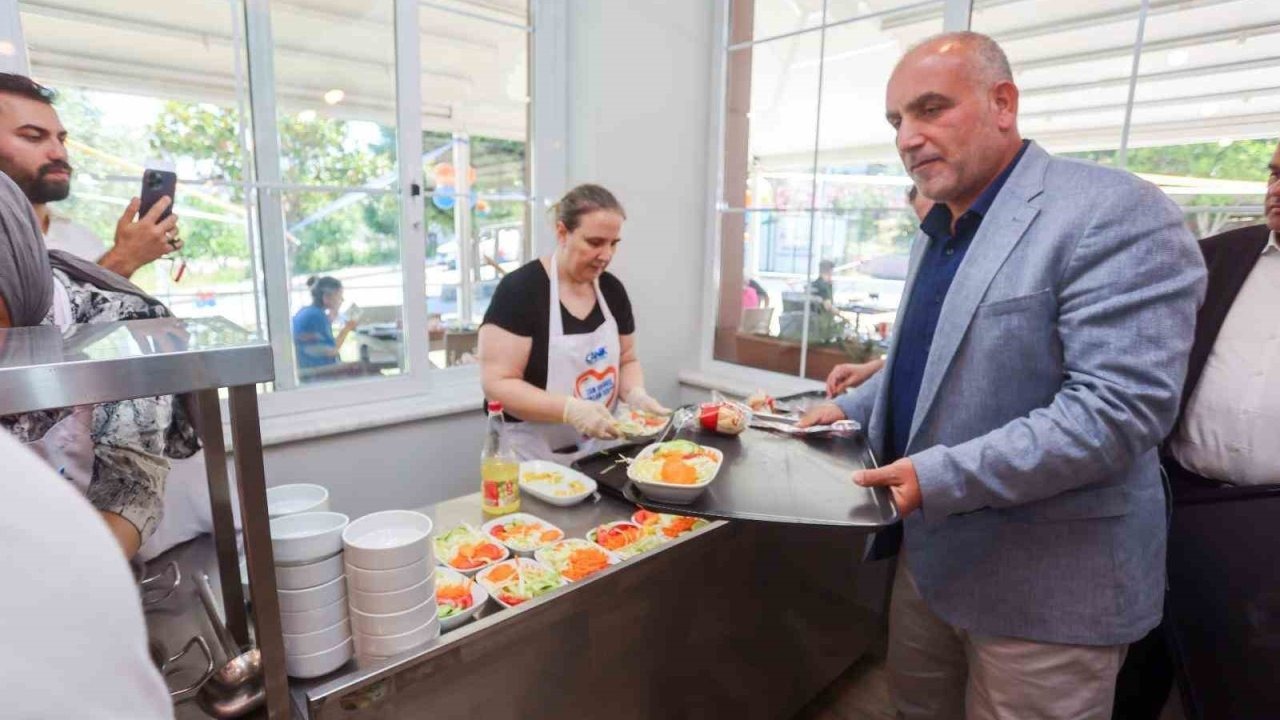 Samsun’da "Can Sofrası" açıldı: 90 TL’ye 4 çeşit yemek