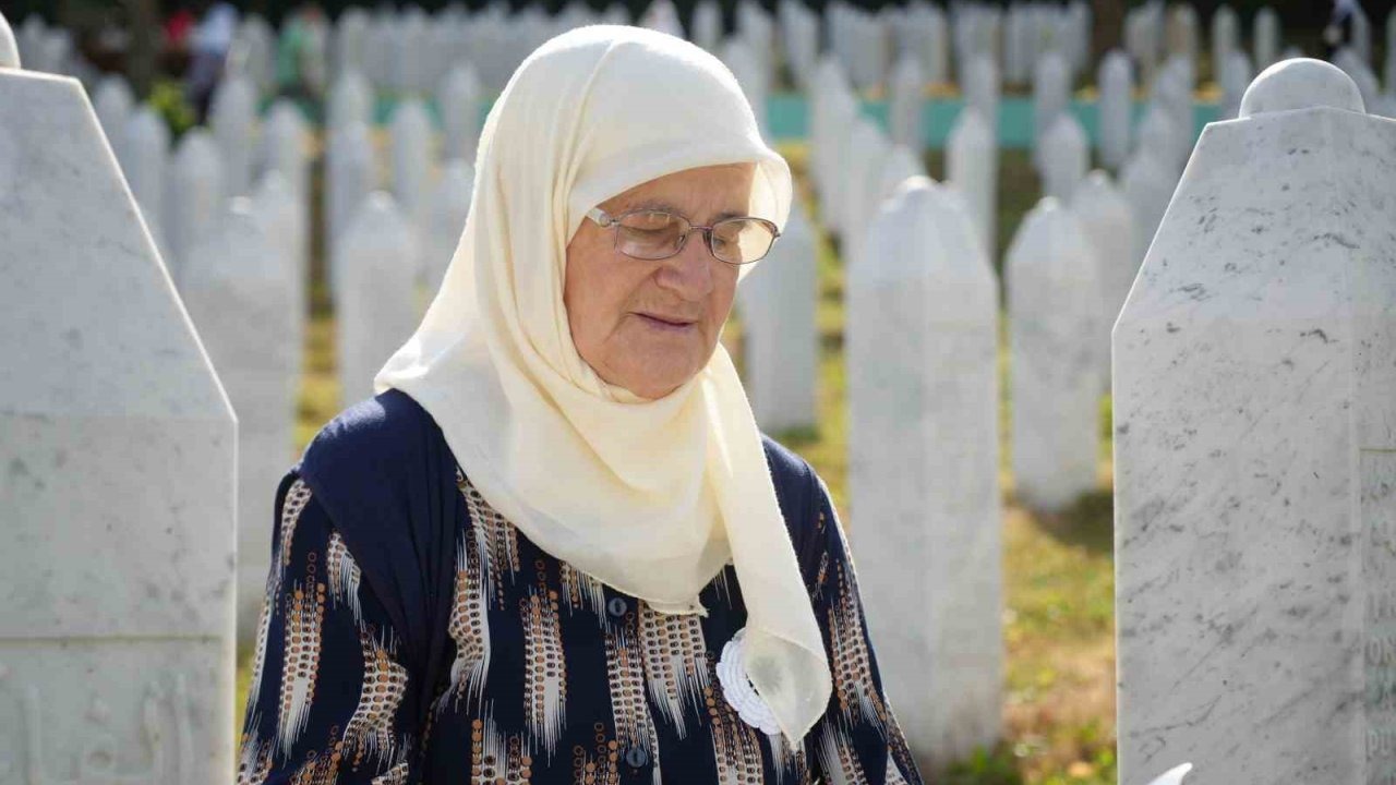 Dinmeyen gözyaşı: Srebrenitsa’da 30 yıl