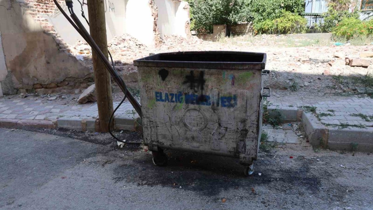 Elazığ’da çöp konteynerinde yeni doğmuş bebek bulundu