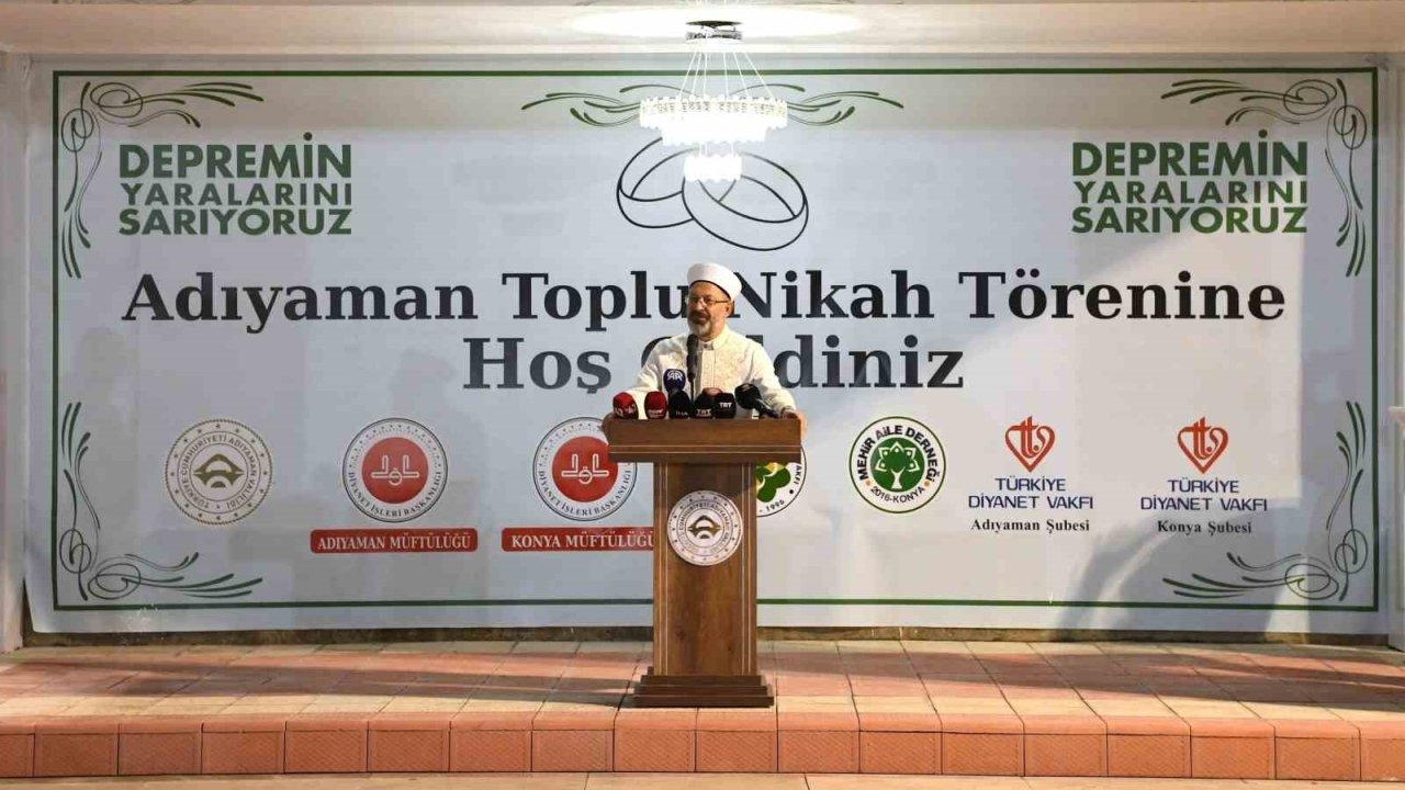 Diyanet İşleri Başkanı Erbaş: "Gençlerimizin evlenmelerine yardımcı olmalıyız"