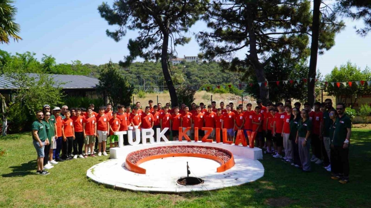 Türk Kızılay, 53 ilden gençleri ağırlıyor