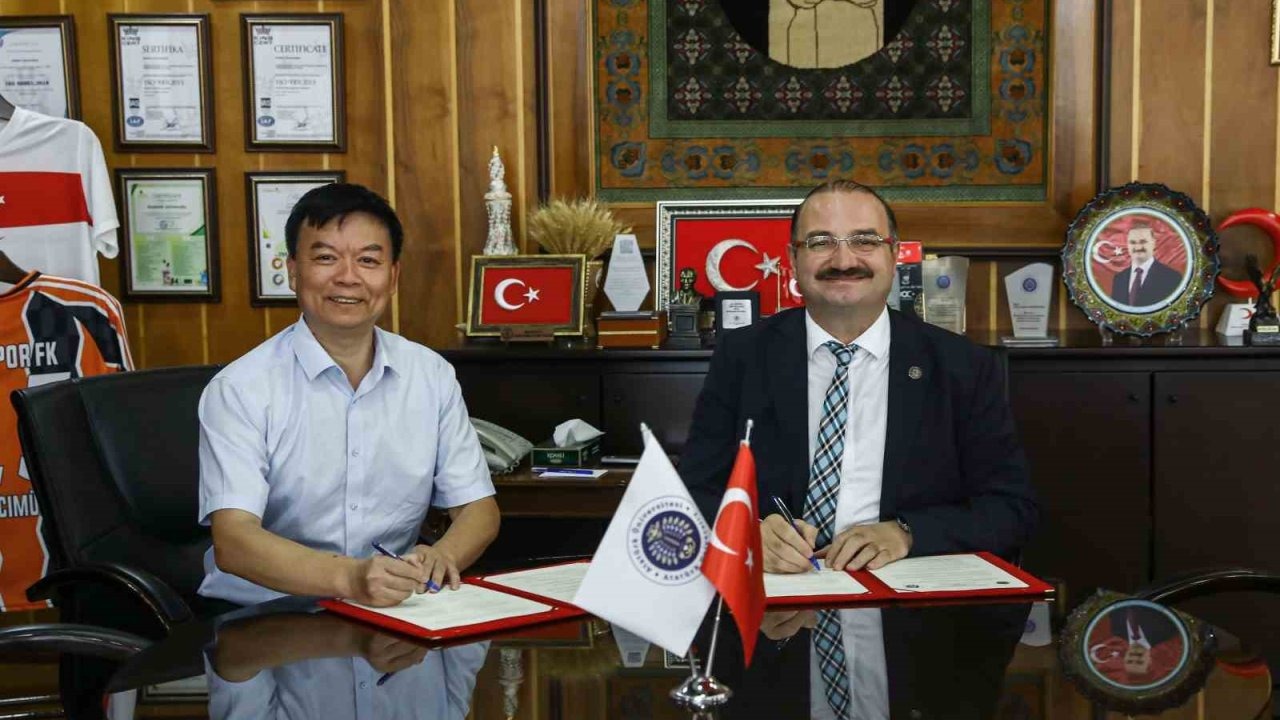 Atatürk Üniversitesi ile Çin’in Southwest Üniversitesi arasında iş birliği protokolü