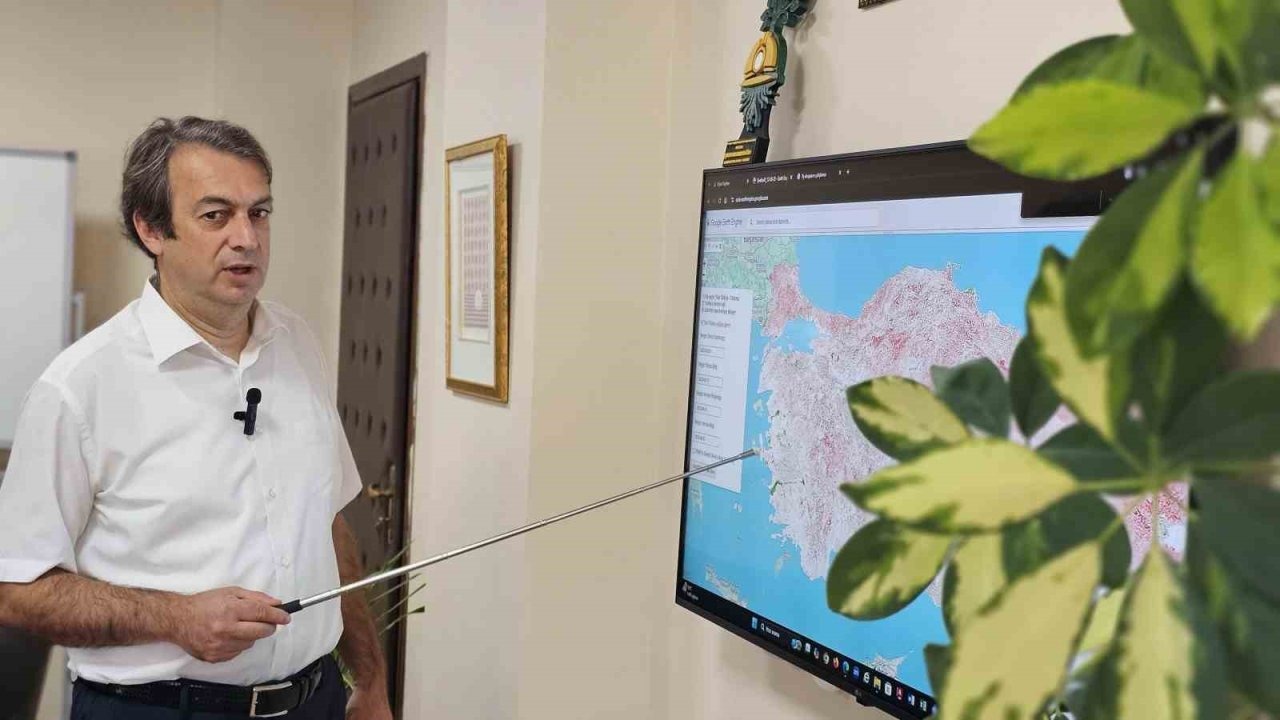 Kutoğlu’ndan endişelendiren açıklama: "Türkiye’nin bitki örtüsü alarm veriyor"