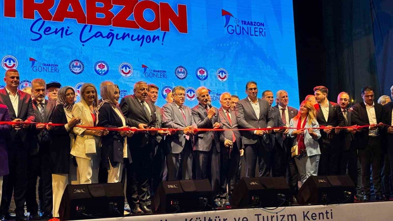 Bakan Uraloğlu: "Trabzon’da yıllık 10 milyon yolcu kapasiteli yeni bir havalimanı inşa edeceğiz"