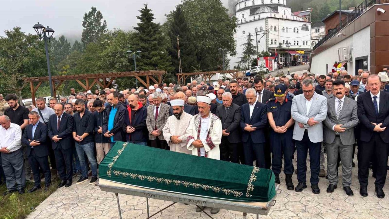 Bakan Uraloğlu’nun acı günü
