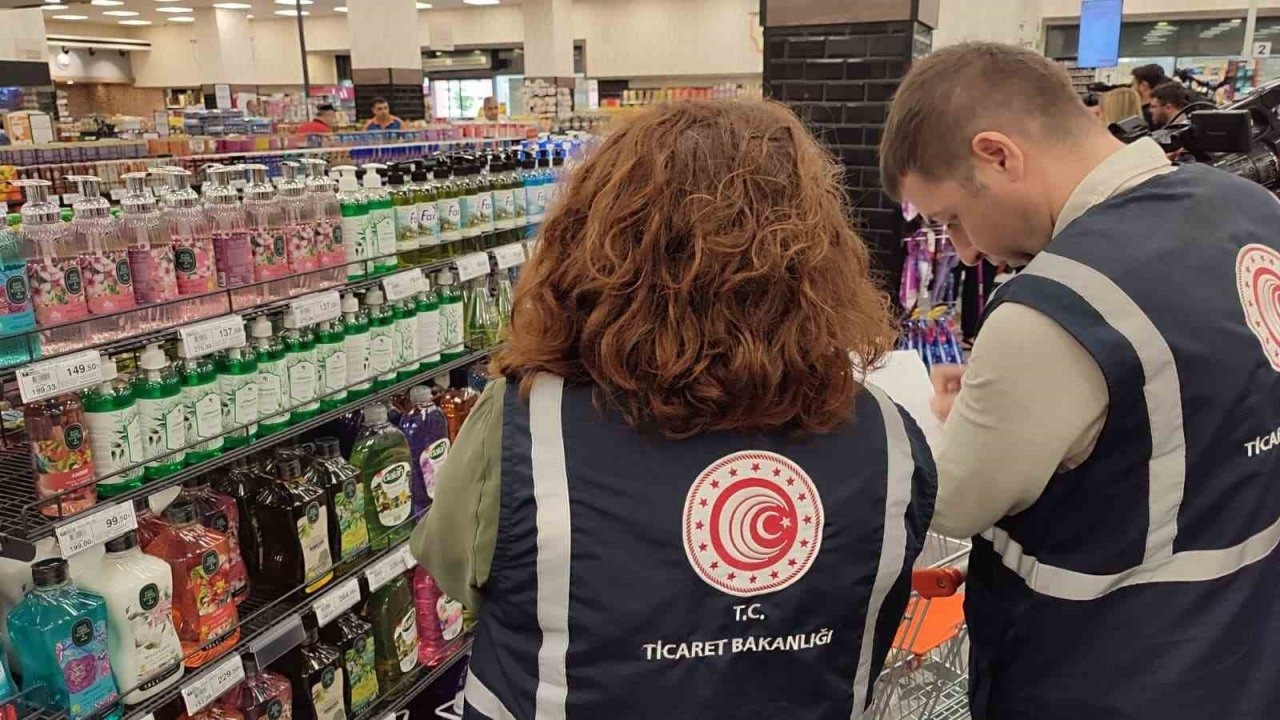 Ticaret Bakanlığı’ndan 81 ilde gıda ve market denetimi