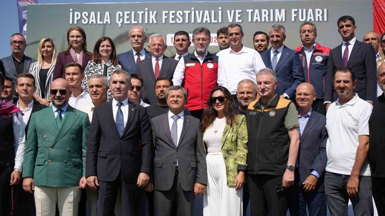 Bakan Yumaklı: "2025 yılı için çeltikte 988 bin tonluk rekolte bekliyoruz"
