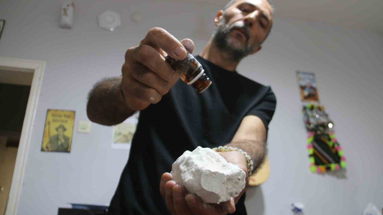Mineraller ve endemik bitkileri harmanladı, Sivas’ın kokularını tablete sığdırdı