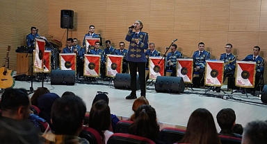 Polis Bandosu Bayburt'ta konser verdi