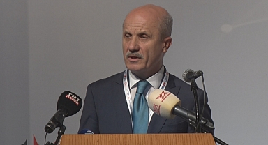 YÖK Başkanı Özvar: "Diploma kıymetlidir ama tek başına her kapıyı açabilecek bir anahtar değildir"