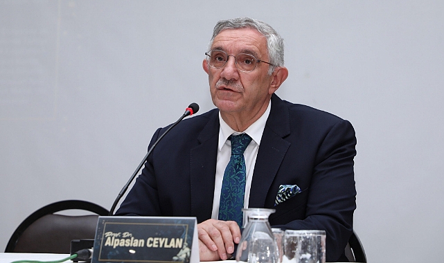 Rektör Ceylan: "Geçmişimize en iyi biz sahip çıkıyoruz"