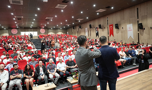 Sanayi ve Teknoloji Bakanı Kacır: "Milli teknoloji şart"