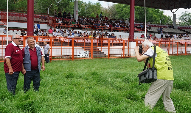 Tarihi Kırkpınar'da 61 yıldır fotoğraf çekiyor