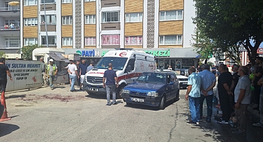 Trabzon'da sokak ortasında silahlı kavga: 1 yaralı