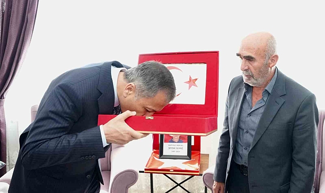 Cumhurbaşkanı Erdoğan şehit polis Şeyda Yılmaz'ın babası ile telefonda görüştü