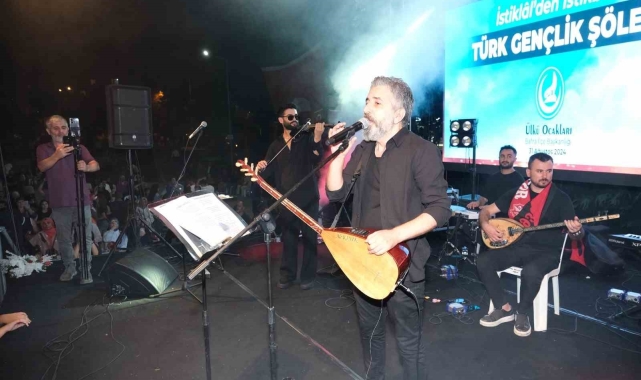 Ülkü Ocakları'ndan Ali Kınık konseri