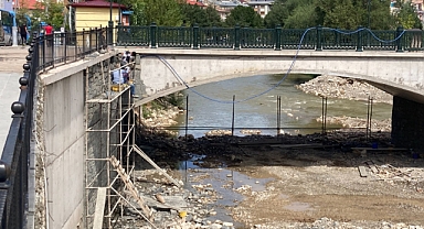 Vatandaş köprülerdeki çalışmaların ne zaman biteceğini merak ediyor?
