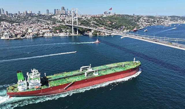 Bakan Uraloğlu: "İstanbul ve Çanakkale boğazlarında 2024 yılının Ocak-Eylül döneminde 65 bin 807 gemi hareketi gerçekleşti"