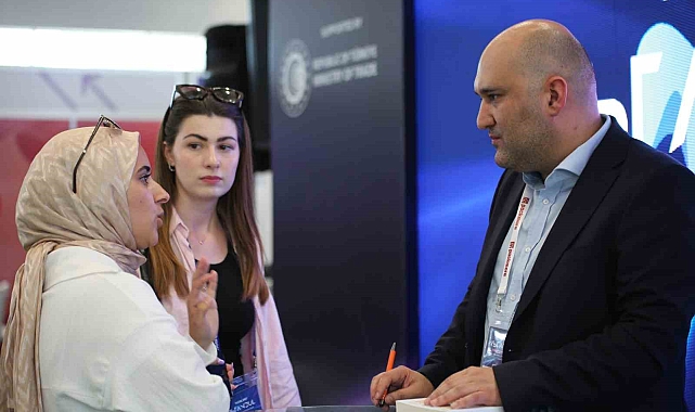 E-ihracat uzmanı Koca: "Üretici firmalar için tek çözüm yurt dışı pazarlara açılmak"