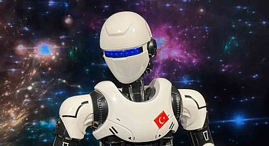Yapay zeka destekli geliştirilen robot, canlı yayınlarda dans ederek sohbet ediyor
