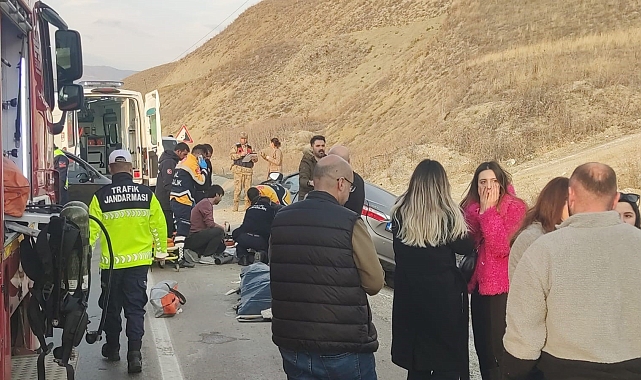 Erzurum'daki kazada can pazarı yaşandı: 2 ölü, 3 yaralı