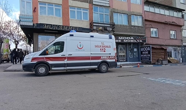 Yaşlı kadın evinde ölü bulundu