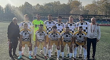 1918 Bayburt FK pes etti!