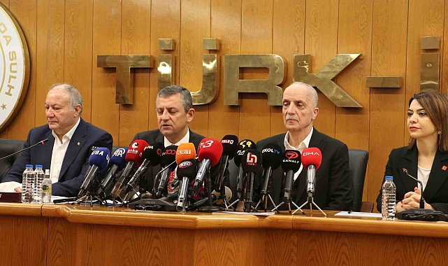 CHP Genel Başkanı Özel'den TÜRK-İŞ'e ziyaret
