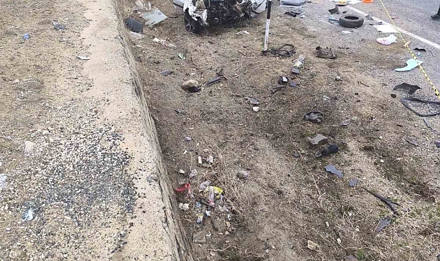 Elazığ'da otomobil duvara çarptı: 1 ölü
