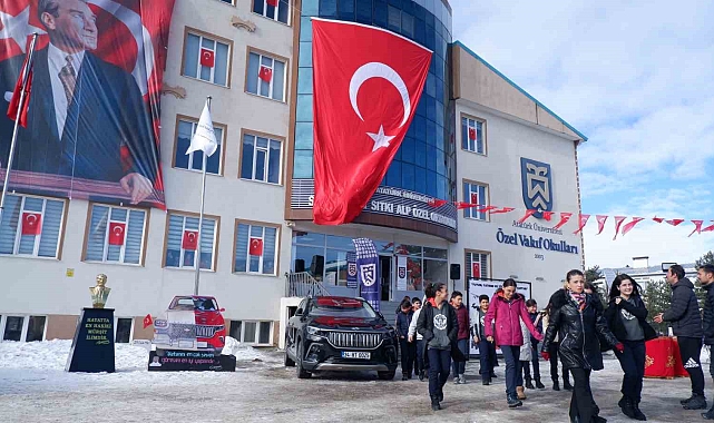 Erzurum'da alışılmışın dışında yerli malı kutlaması