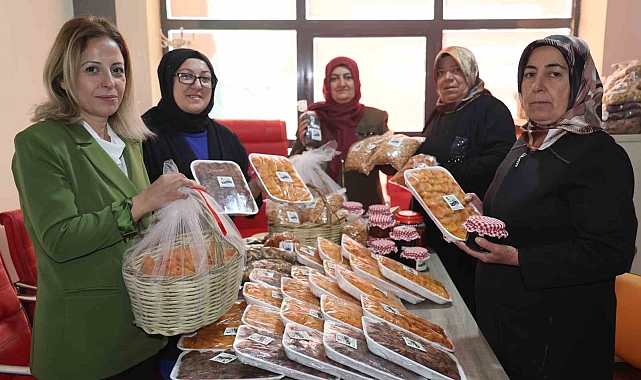 Köy kadınlarının el emeği ürünleri, Romanya sofralarını süslüyor