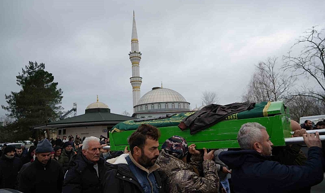 Samsun'da cansız bedeni bulunan balıkçı son yolculuğuna uğurlandı