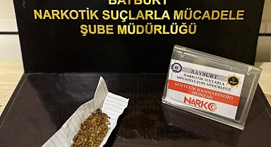 Şüphe üzerine arama yapılan şahsın üzerinden bonzai çıktı
