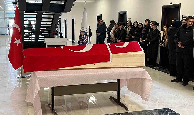 Üzerine çatıdan buz kütlesi düşen genç yaşam mücadelesini kaybetti