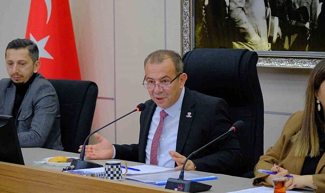 Bakan Tunç açıkladı: "Tanju Özcan hakkında soruşturma başlatıldı"