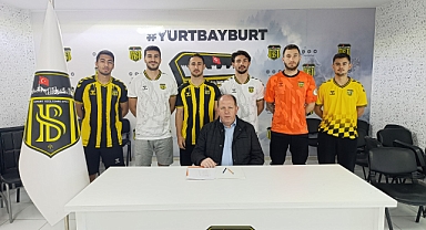 Bayburt Özel İdare Spor, 6 isme imza attırdı