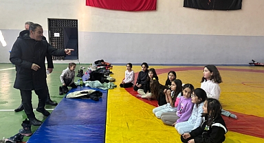 Köse, Demirözülü sporcularla buluştu