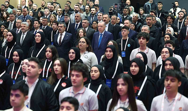 Cumhurbaşkanı Erdoğan: "2025 yılında bin 381 engelli öğretmenimizin atamasını yapıyoruz"