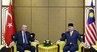 Cumhurbaşkanı Erdoğan, Perak Sultanı Nazrın Şah ile görüştü
