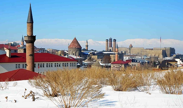 Erzurum'da termometreler -26'yı gösterdi