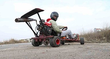 Hurda malzemeler ve çapa motoru ile yaptığı araç saatte 100 kilometre hıza ulaşıyor