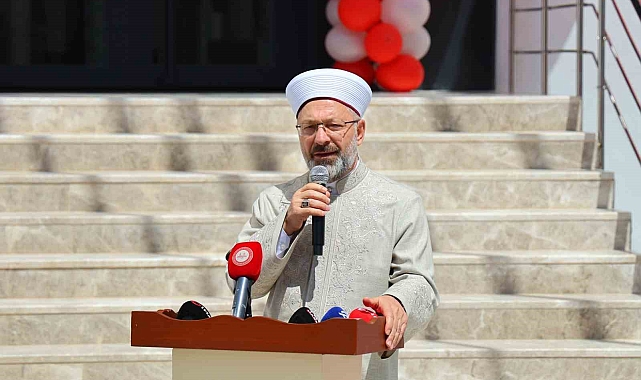 Diyanet İşleri Başkanı Erbaş: "Yapay zeka bazı zekaları geride bırakmış durumda"