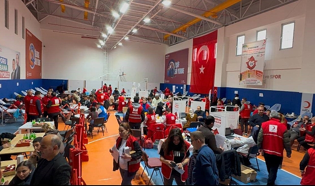 Erzincan'da kan bağışı rekoru kırıldı