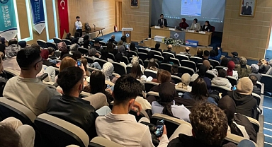 İlaç atıklarının geri dönüştürülmesi konulu panel düzenlendi