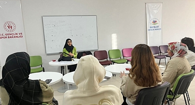 Öğrenci yurdunda stres yönetimi kursu