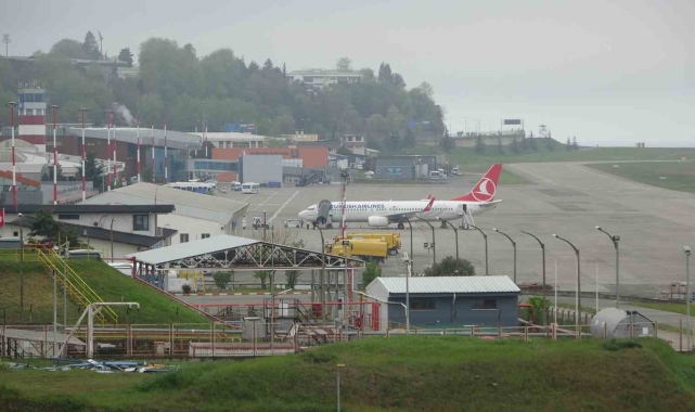 Trabzon'da hava ulaşımına sis engeli bugün de devam ediyor
