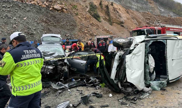 Trabzon'da trafik kazası: 7 yaralı