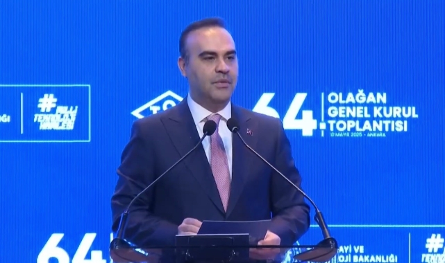 Bakan Kacır: "İhracatımız bugün 265 milyar dolarla Cumhuriyet tarihimizin en yüksek düzeyine ulaştı"