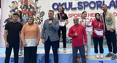 Bilek güreşinde bir başarıda Rümeysa Güçlü’den geldi